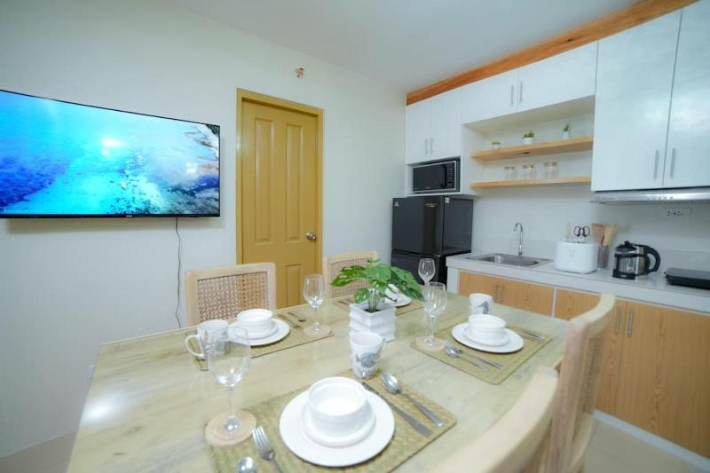2-BR Condo for 4 in Dumaguete - image 7