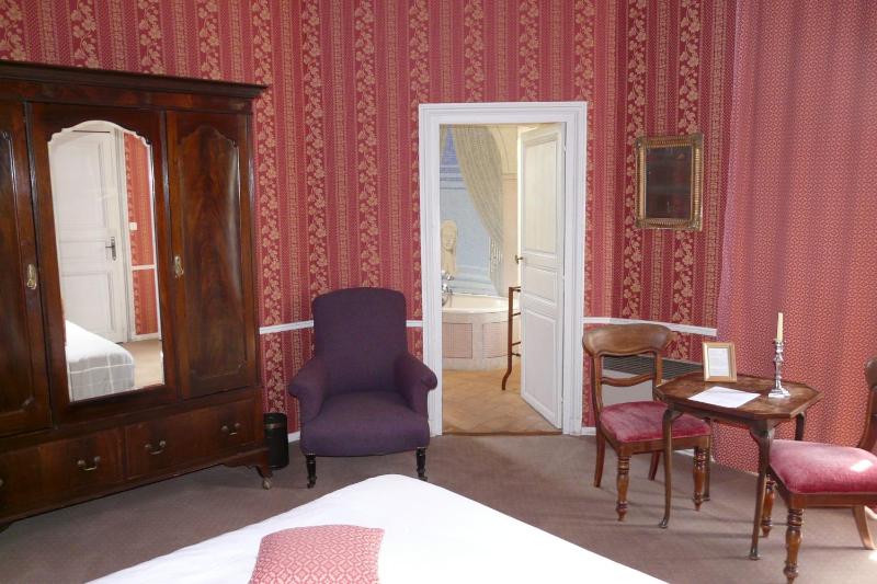 Superior Double Room image 3