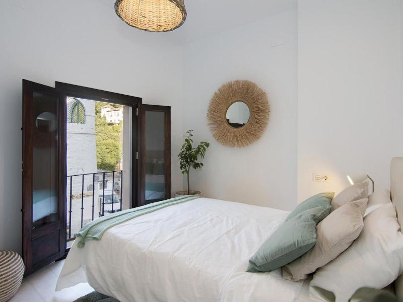 ChezmoiHomes Alhambra Boutique Terrace - image 11
