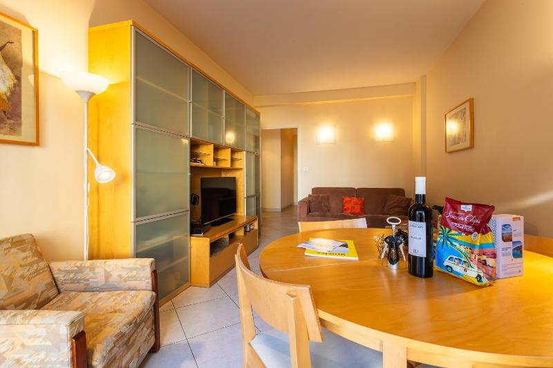 LE FRANCE-MASSENET AP3015 by Riviera Holiday Homes - image 16