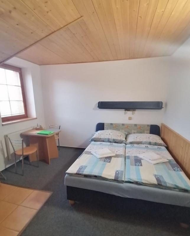 Double Room with Private Bathroom image 1