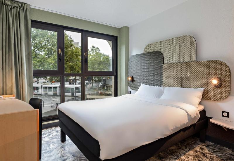 Standard Double Room image 1