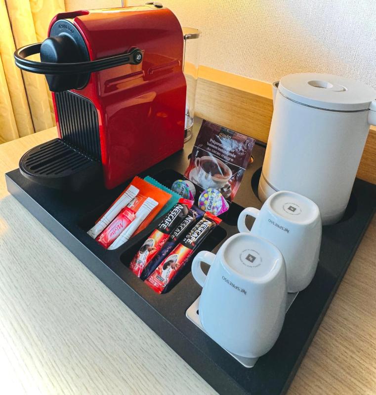 Superior Family Room image 2