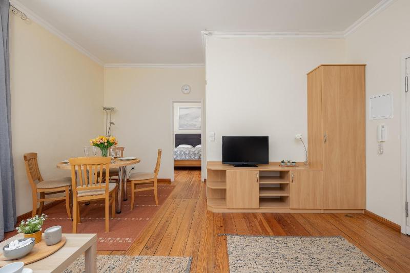 Charming Apartment Located near the Promenade in Świnoujście by Noclegi Renters - image 5