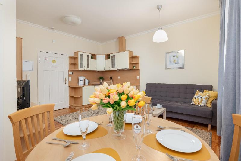 Charming Apartment Located near the Promenade in Świnoujście by Noclegi Renters - image 14
