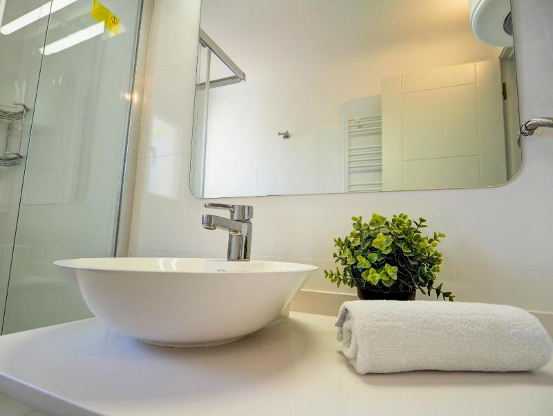Carreta Sea Views by Hello Homes Sitges - image 9