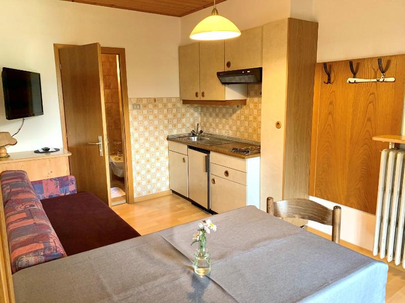 Two-Room Apartment image 3