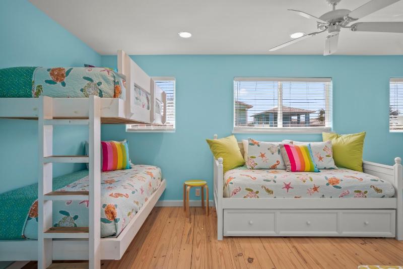 Barefoot Bungalow - image 42