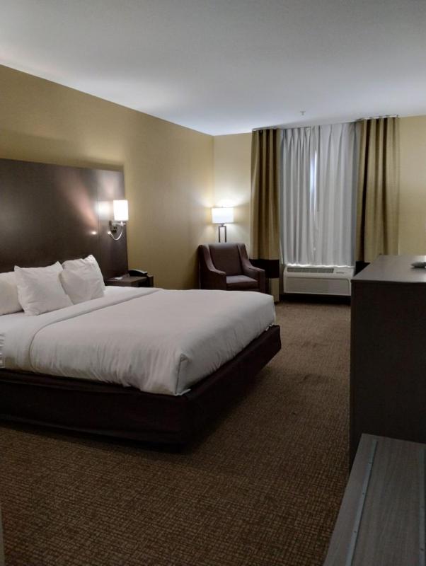 King Room - Disability Access/Non-Smoking image 3