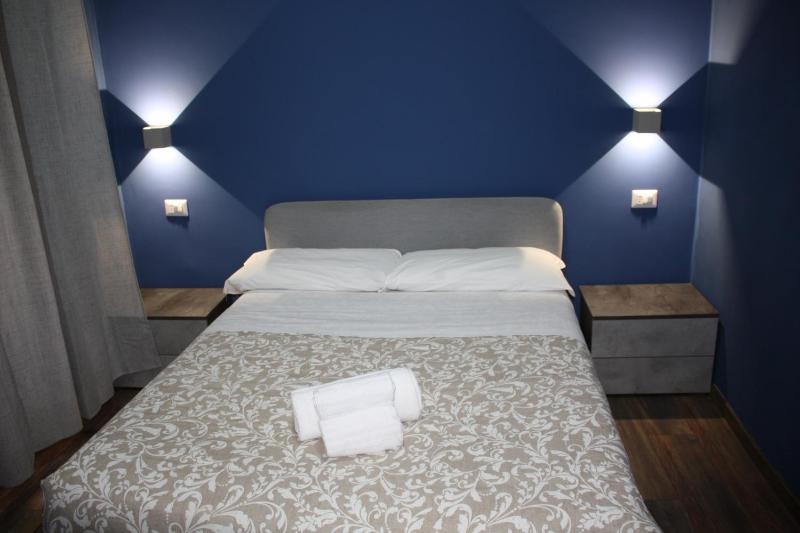 Deluxe Room image 4