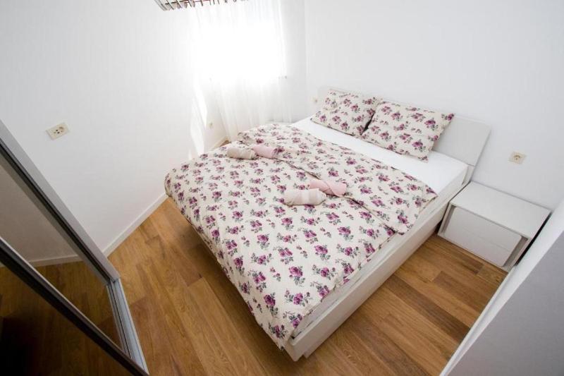 Luxury Apartments Sunny Side - image 14