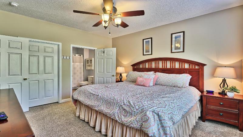 1412 The Havens condo - image 10