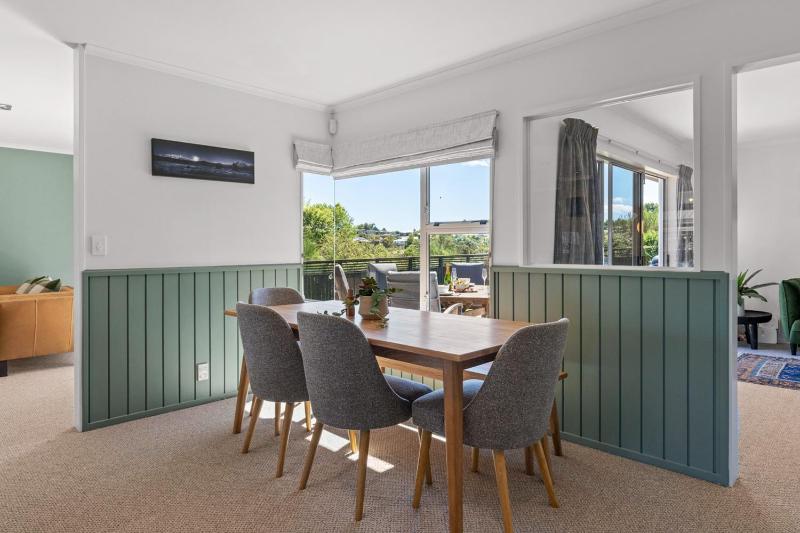 Retreat on Harvey Street - image 20