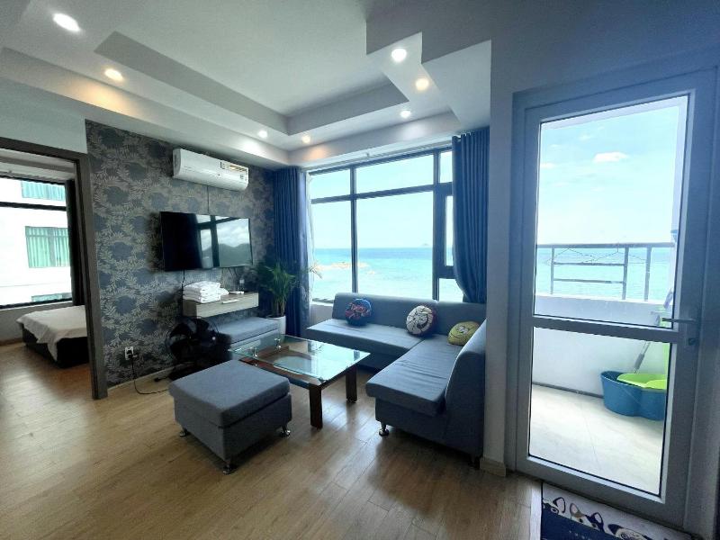Royal Beachfront Nha Trang Apartment - image 37