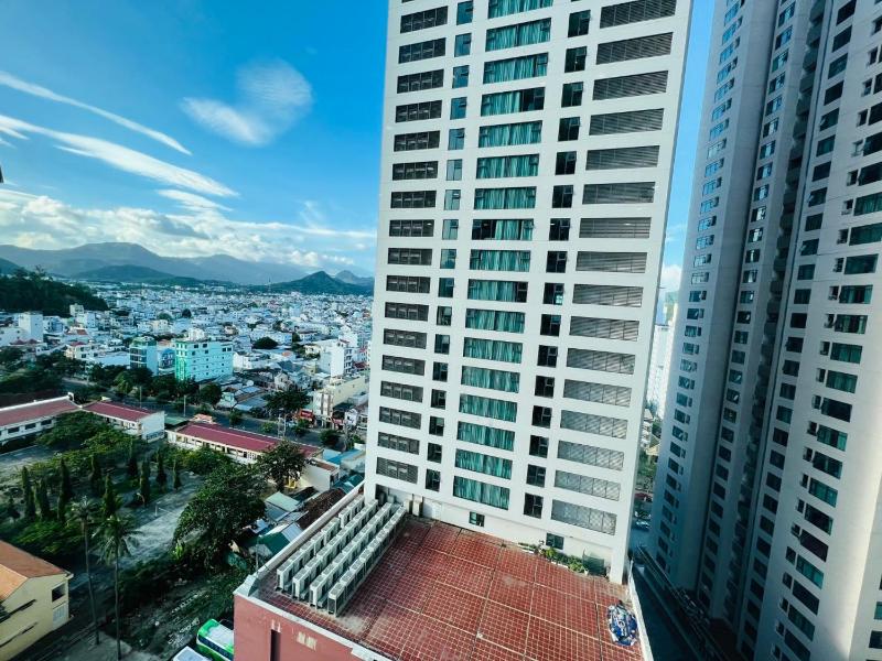 Royal Beachfront Nha Trang Apartment - image 11