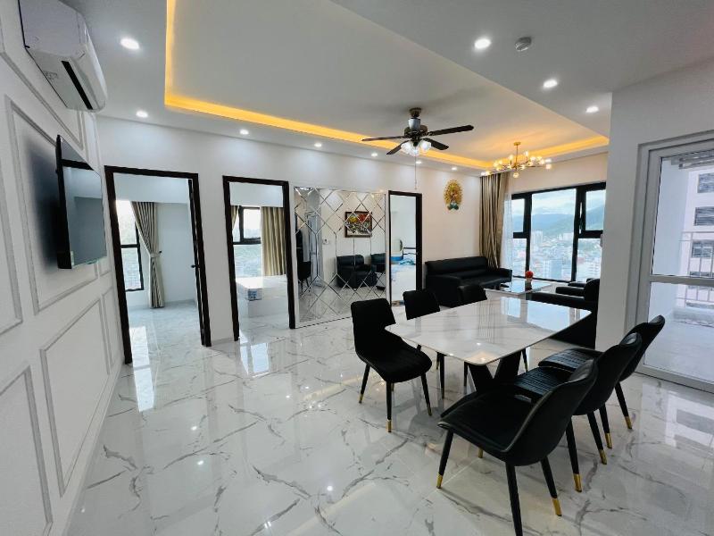 Royal Beachfront Nha Trang Apartment - image 25