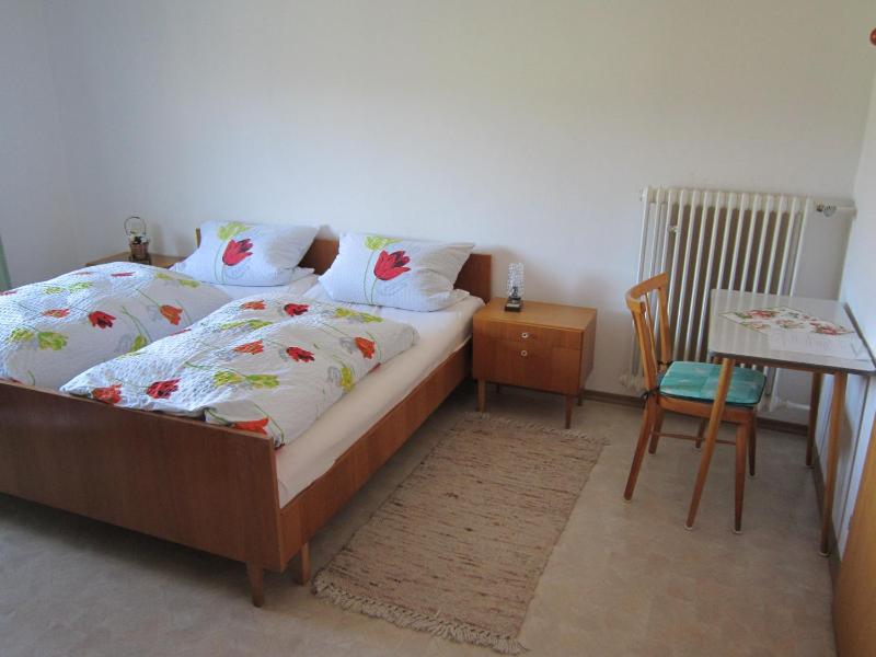 Double Room image 2