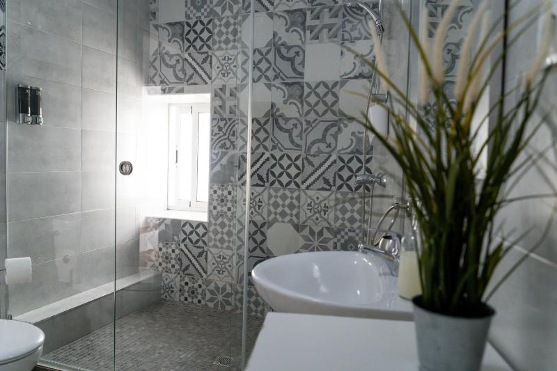 Apartamento Trafalgar By La Juderia De Vejer - Inside a typical Andalusian Casa Patio - image 20