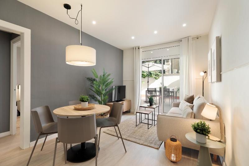 Two-Bedroom Apartment with Terrace image 4