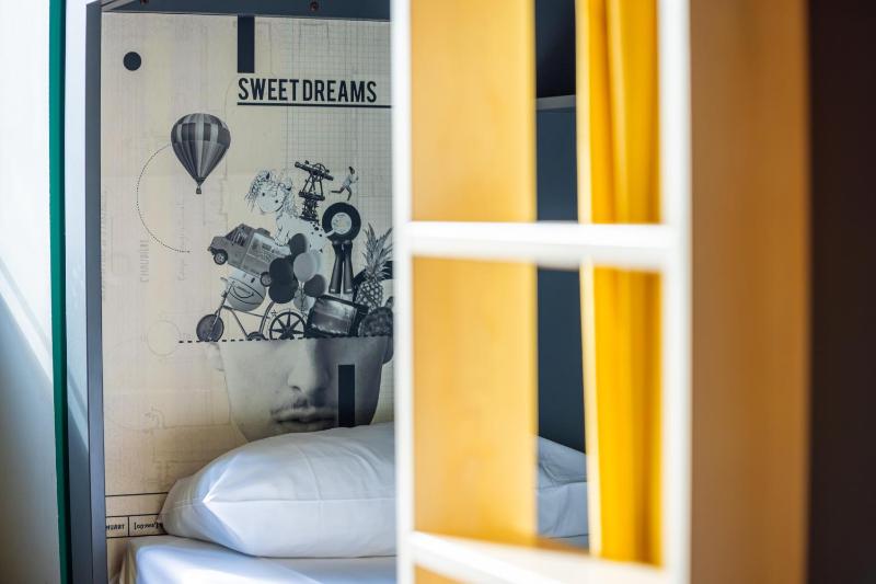 Bed in 6-Bed Female Dormitory Room image 3