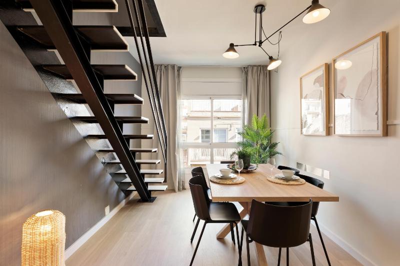 Duplex Apartment with Terrace (5 Adults) image 1