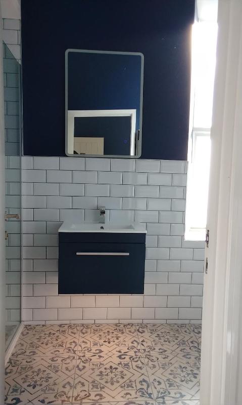 Family Room image 4