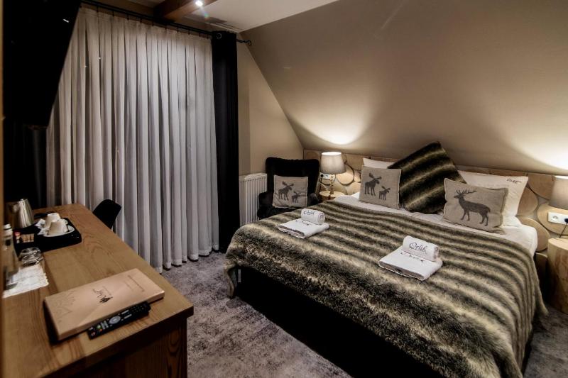 Standard Double or Twin Room image 1