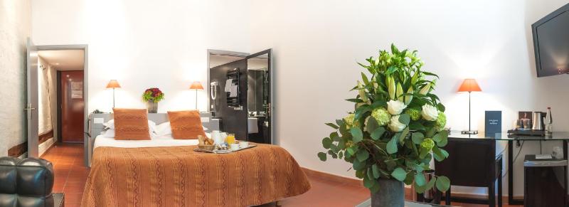 Exclusive Double Room image 3