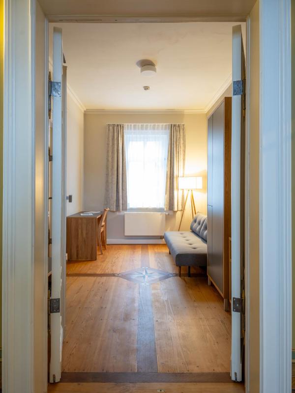 Junior Suite image 1