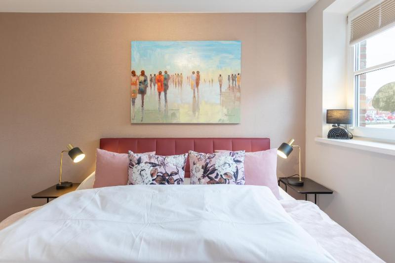 Ferienwohnung Hafen-Zeit direkt am Husumer Hafen - image 11