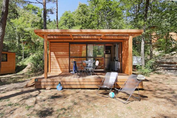 Two-Bedroom Chalet image 2
