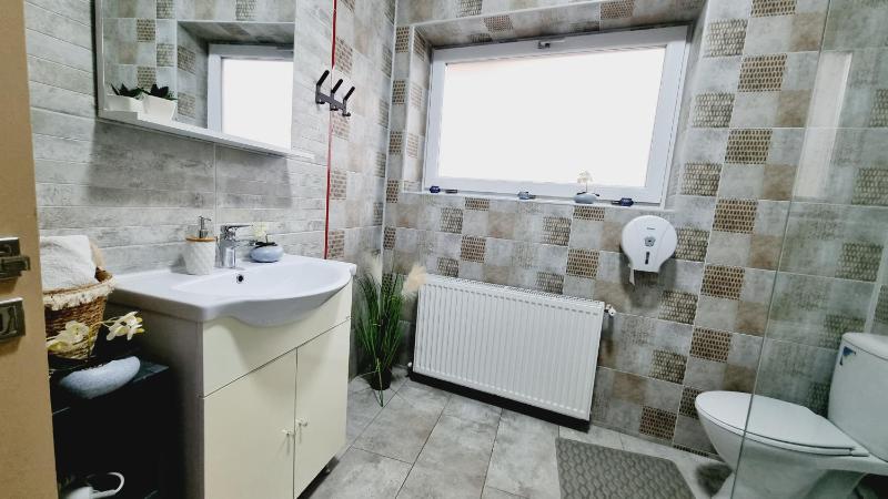 KYD VILA - Studiouri si Apartamente la 100m de Plaja Debarcader - image 9