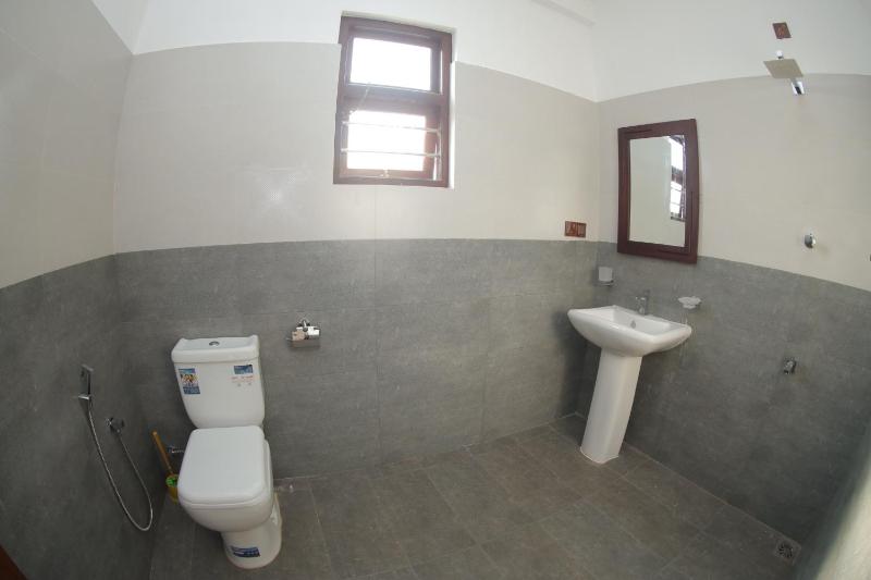 Hide Hiriketiya Villa - image 4