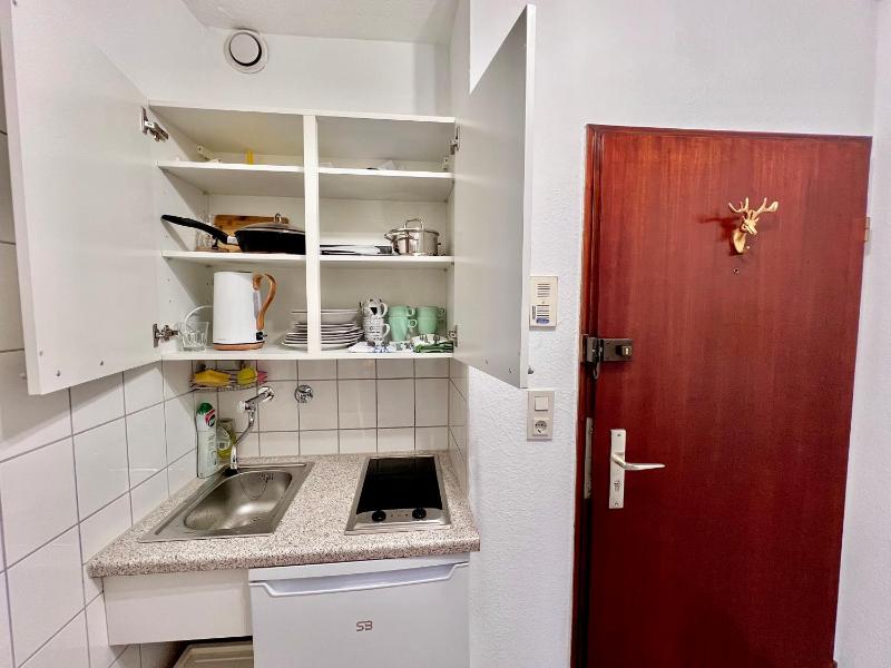 Stylish Cozy & Quiet Apartment with one and half rooms in District 1 - image 21