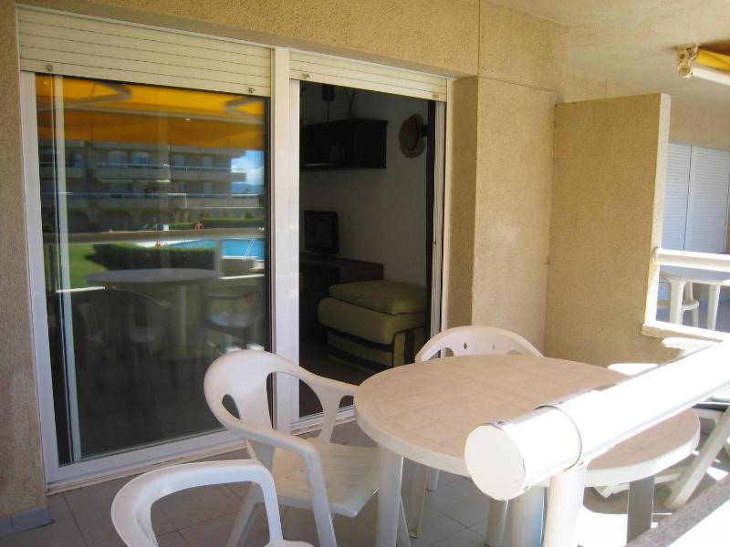 Estudio renovado con acceso directo a la playa piscina y jardín en L'Estartit - ES-323-35 - image 11