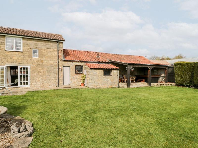 Woodlands Cottage - image 18