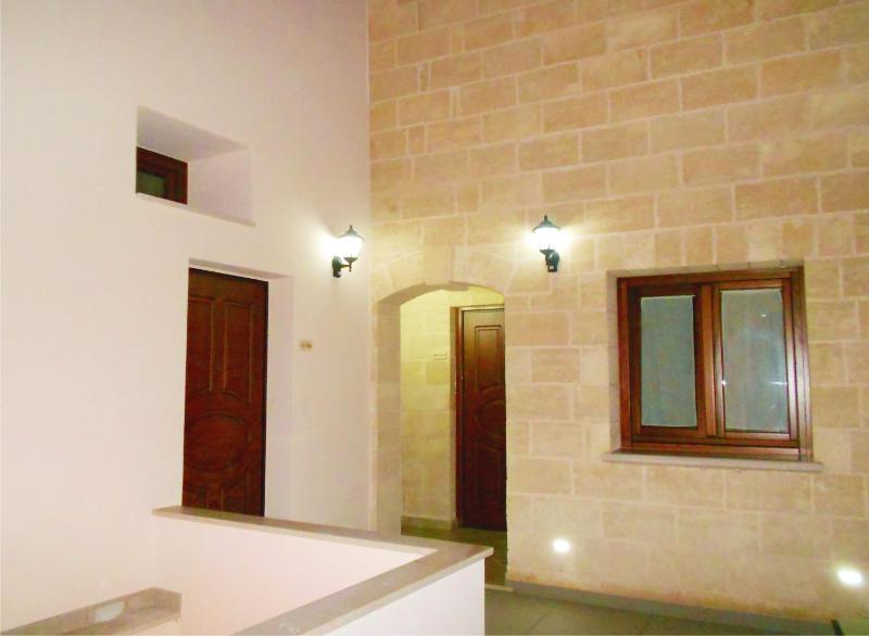 Quadruple Room with Private Bathroom image 4