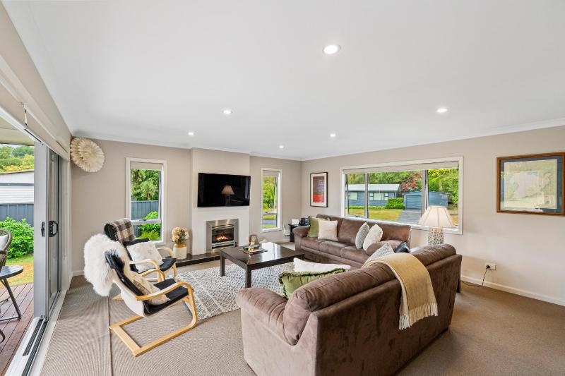 Bach 32 - Taupo Holiday Home - image 24