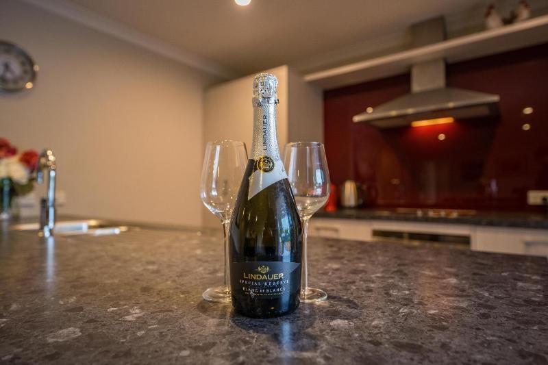 Bach 32 - Taupo Holiday Home - image 7