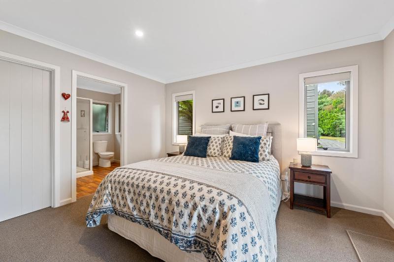 Bach 32 - Taupo Holiday Home - image 29