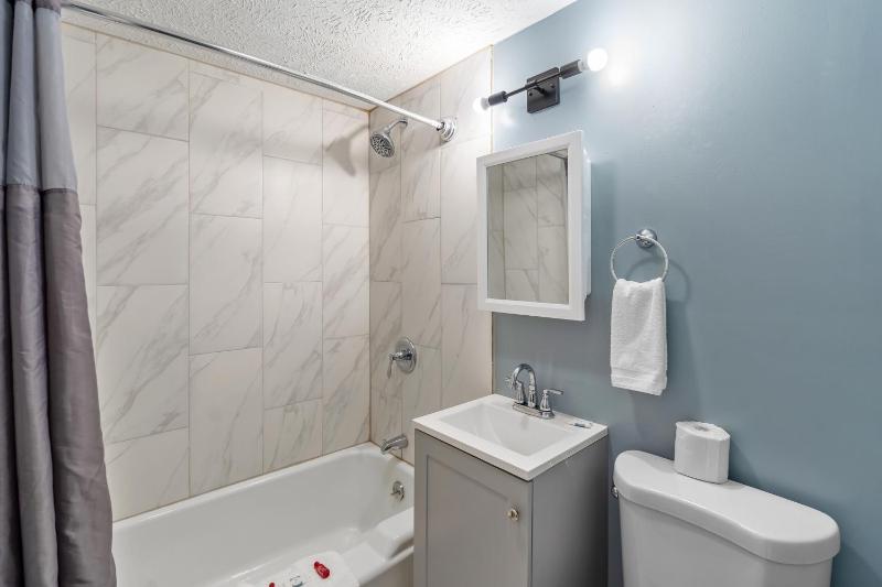Budget Single Room image 2