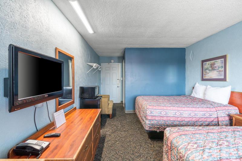 Budget Double Room image 2