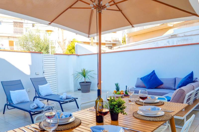 Sebastian Patio by Hello Homes Sitges - image 38