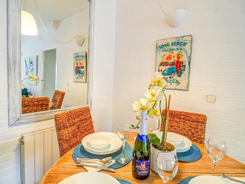 The Beach Holi Apartment by Hello Homes Sitges - image 18