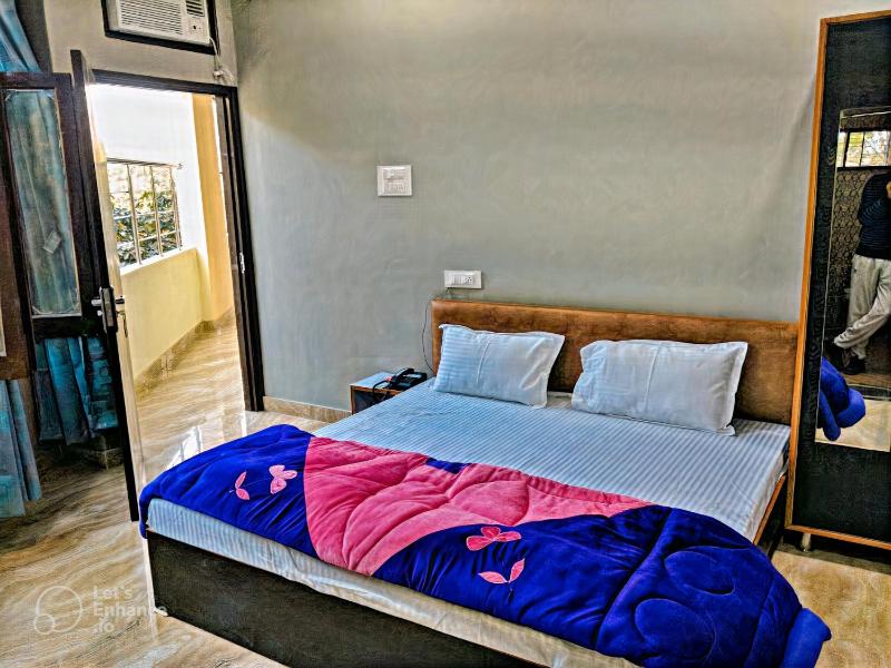 MYE Home stay near golden temple - image 15