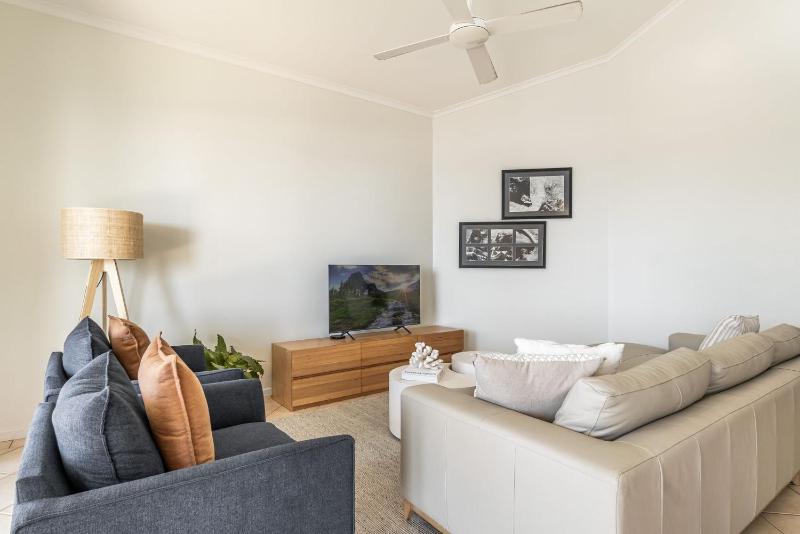 Blue Pacific 3 - Ocean Views & Swimming Pool - Holiday Yamba - image 18