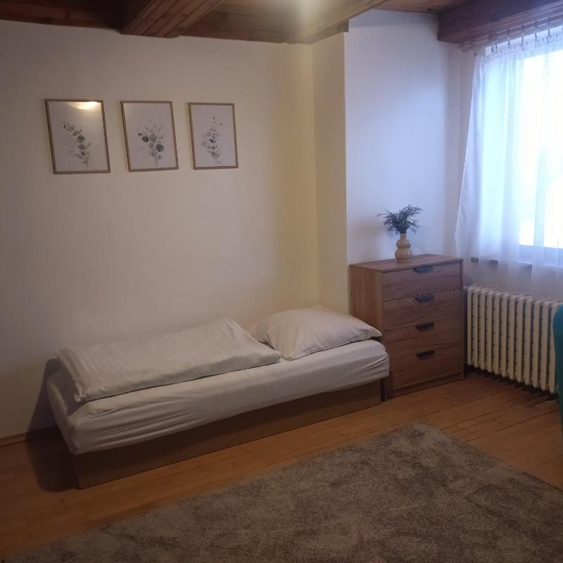 Deluxe Quadruple Room image 4