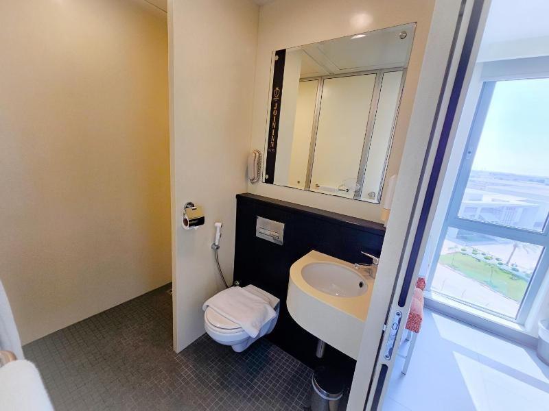 Standard Twin Room with Window image 1