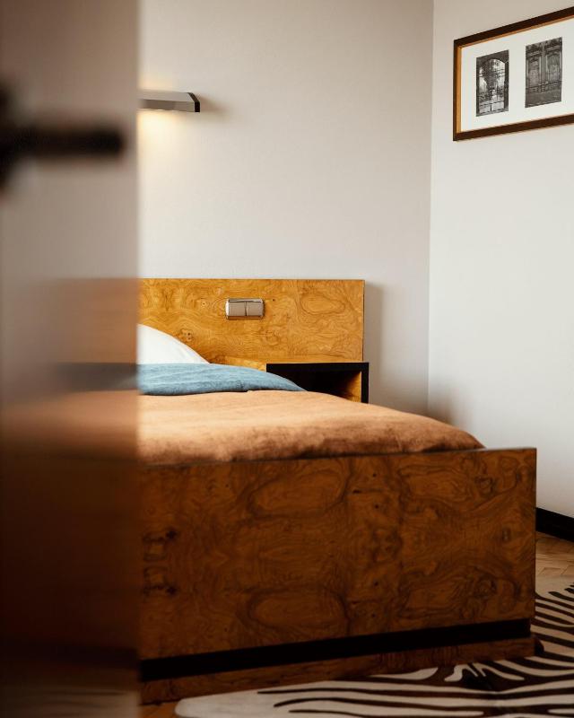 Single Room image 1