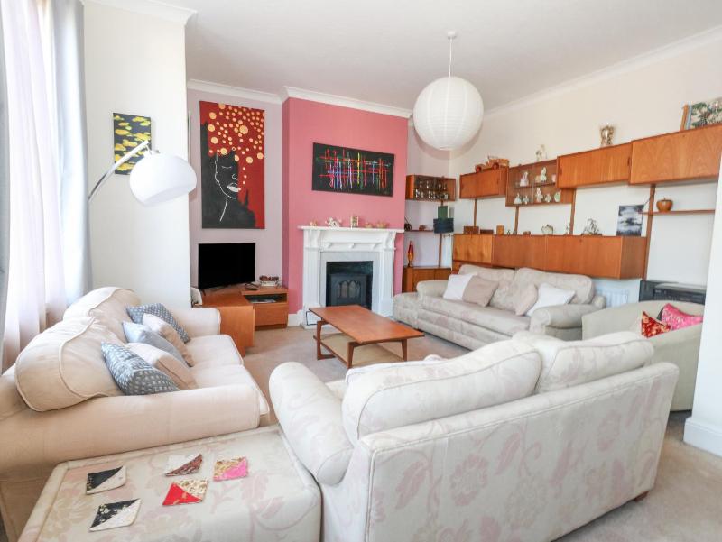 Victorian Town House - image 36